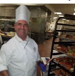 Meet your Posher, Louis